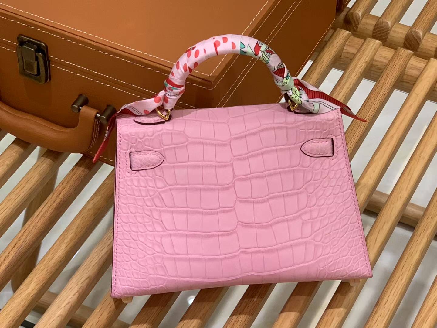 Minikelly - crocodile  - Image 9