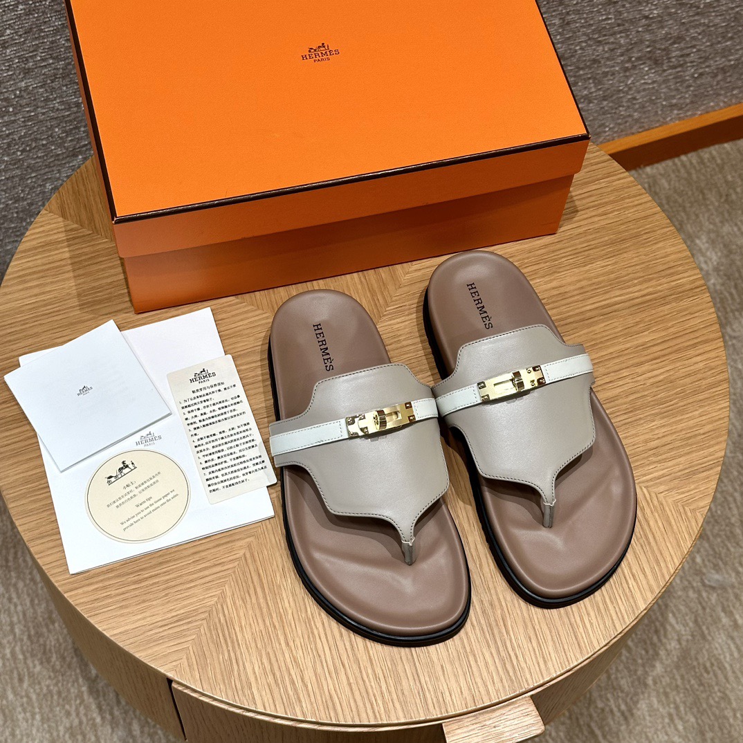 Empire Sandal