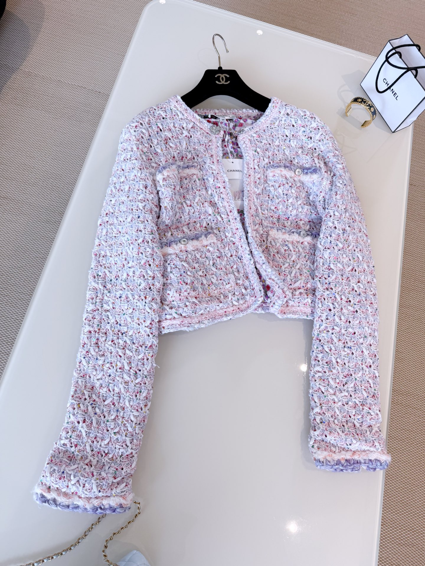 JACKET 