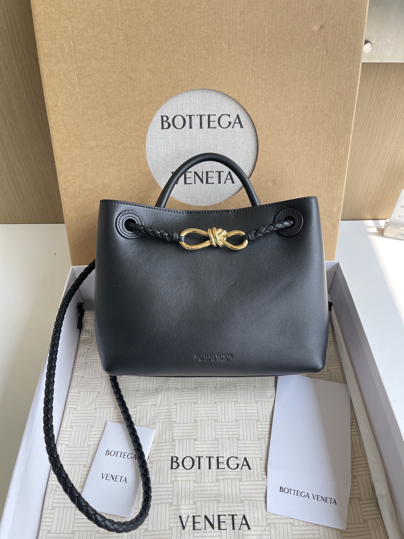 Andiamo Bag - Image 10